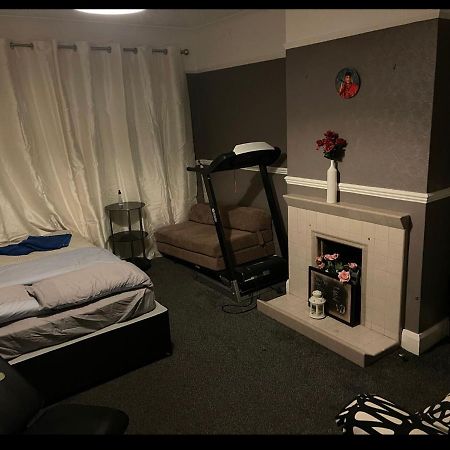 Relevant Bed and Breakfast Bexley Esterno foto